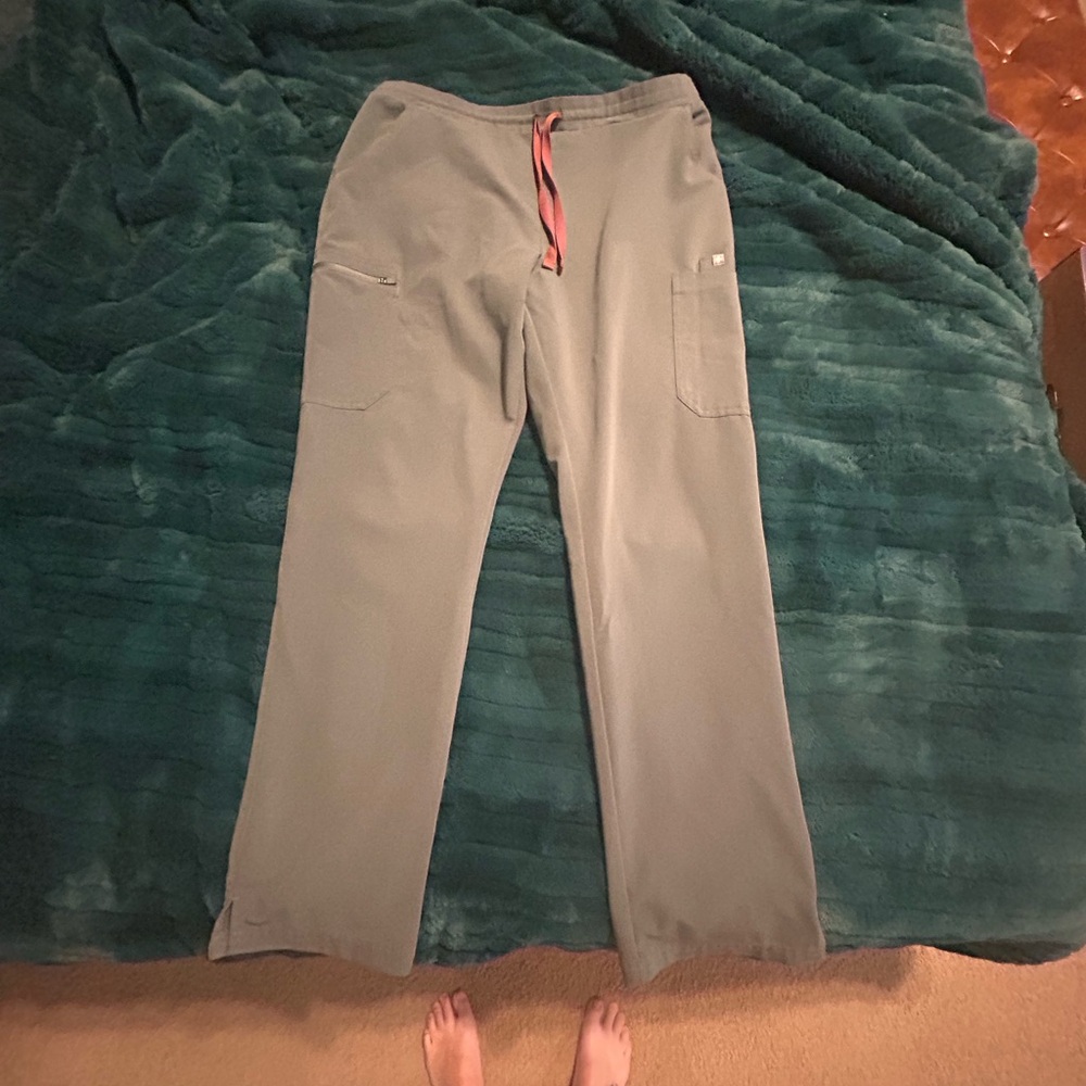Figs Women’s Bosani Yola Pants